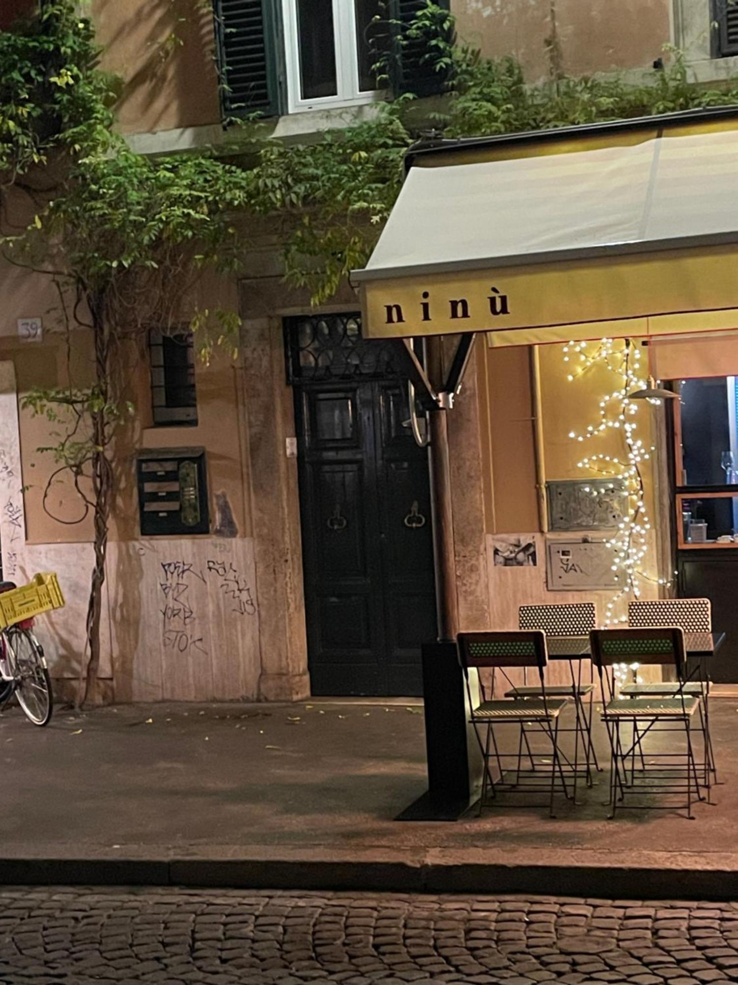 Spagna Boutique Рим Экстерьер фото